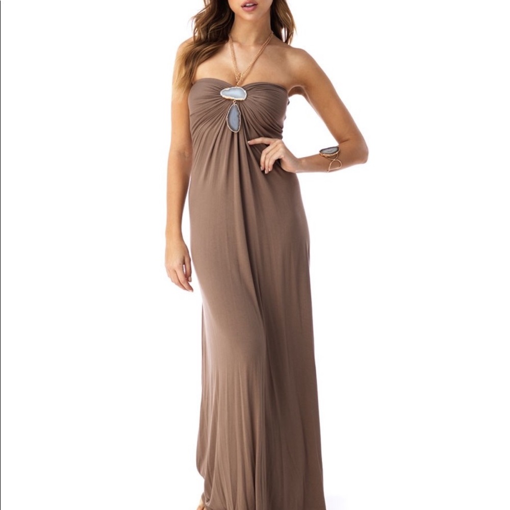 Sky Nuyamee Dress (IN BLACK) NWT - Picture 2 of 10